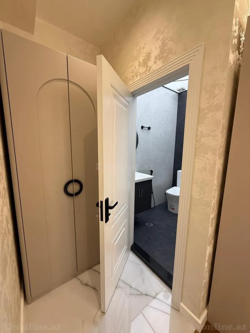 Satılır 4 otaqlı Mənzil Yeni tikili 140 m² Neftçilər m. - şəkil 10