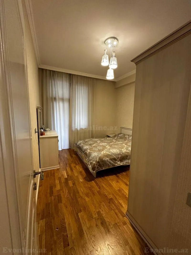 Satılır 3 otaqlı Mənzil Yeni tikili 105 m² Qara Qarayev m. - şəkil 9