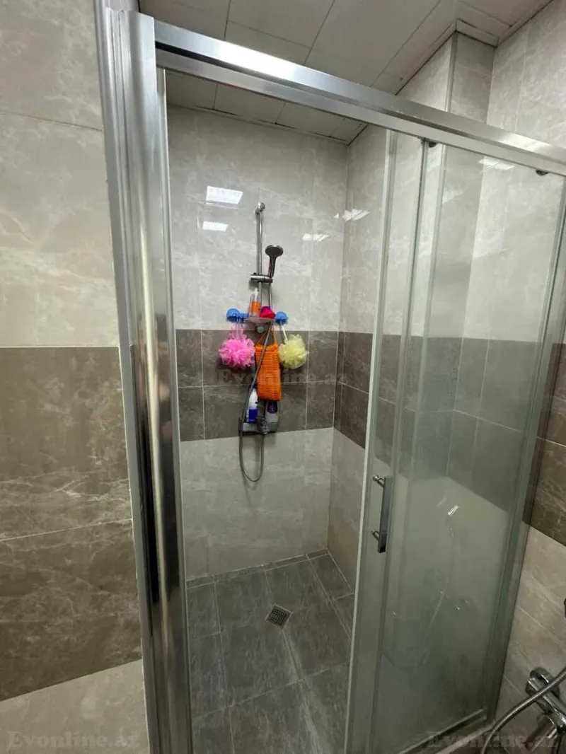 Kirayə verilir 2 otaqlı Mənzil Yeni tikili 65 m² Neftçilər m. - şəkil 3