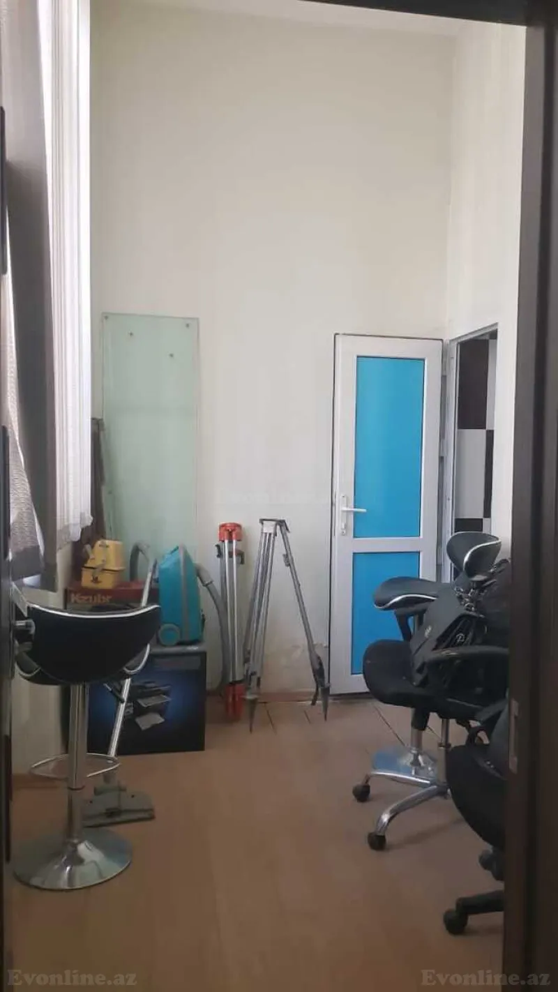 Kirayə verilir Ofis 250 m² Nəriman Nərimanov m. - şəkil 13