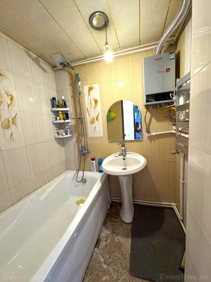 Satılır 3 otaqlı Mənzil Köhnə tikili 80 m² Nizami r. - şəkil 12