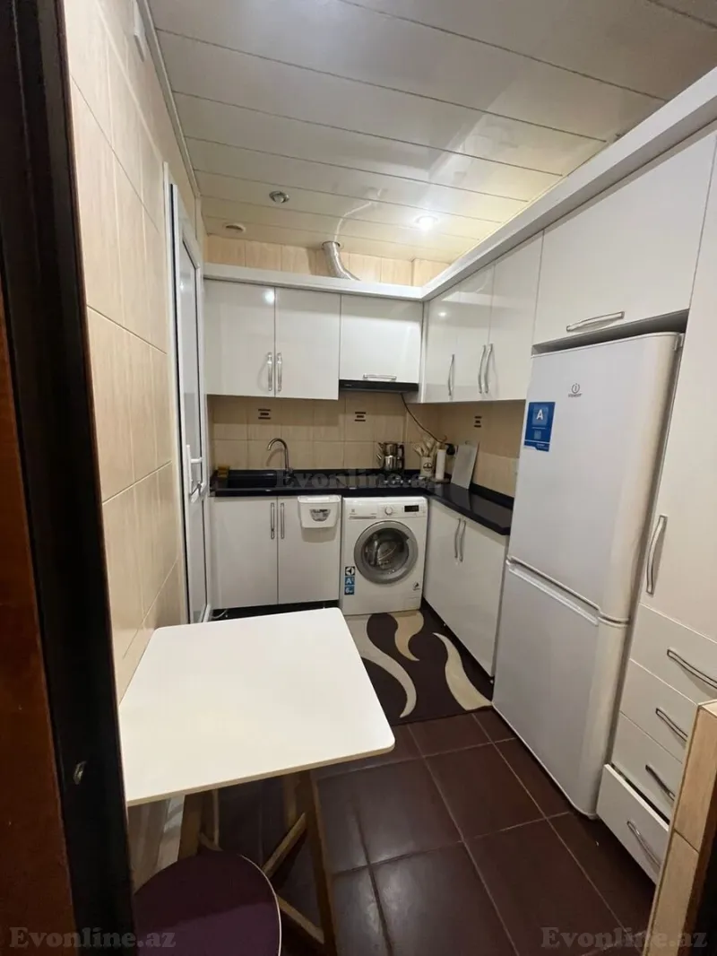 Kirayə verilir 2 otaqlı Mənzil Yeni tikili 50 m² 28 May m. - şəkil 8