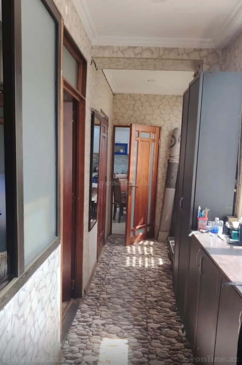 Satılır 4 otaqlı Mənzil Köhnə tikili 110 m² Yasamal - şəkil 7