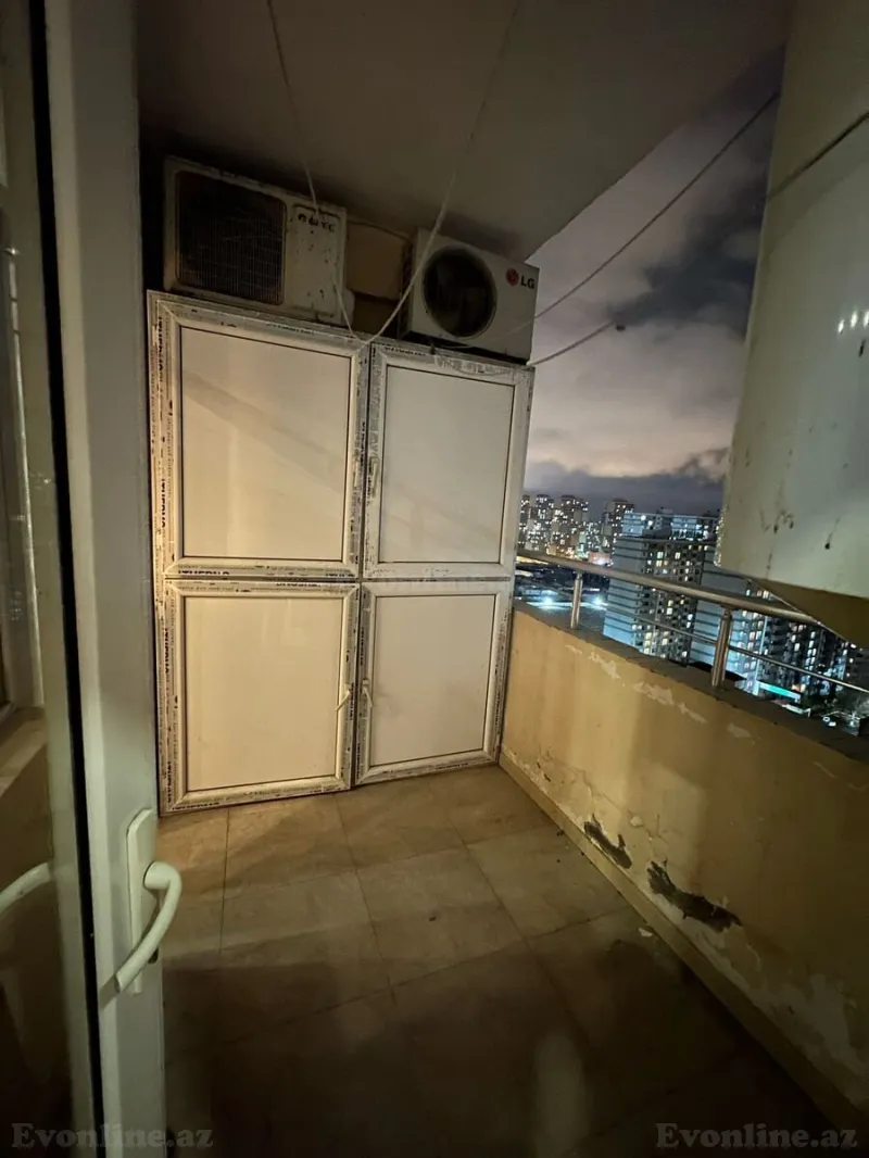 Kirayə verilir 3 otaqlı Mənzil Yeni tikili 104 m² Yasamal - şəkil 11