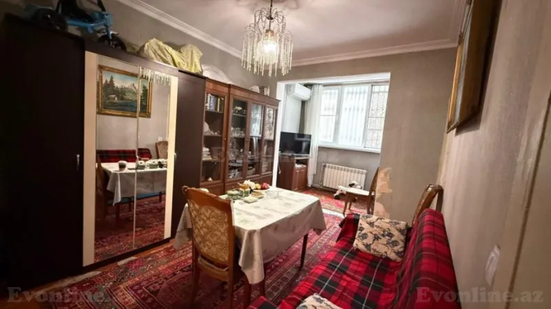 Satılır 2 otaqlı Mənzil Köhnə tikili 55 m² 20 Yanvar m.