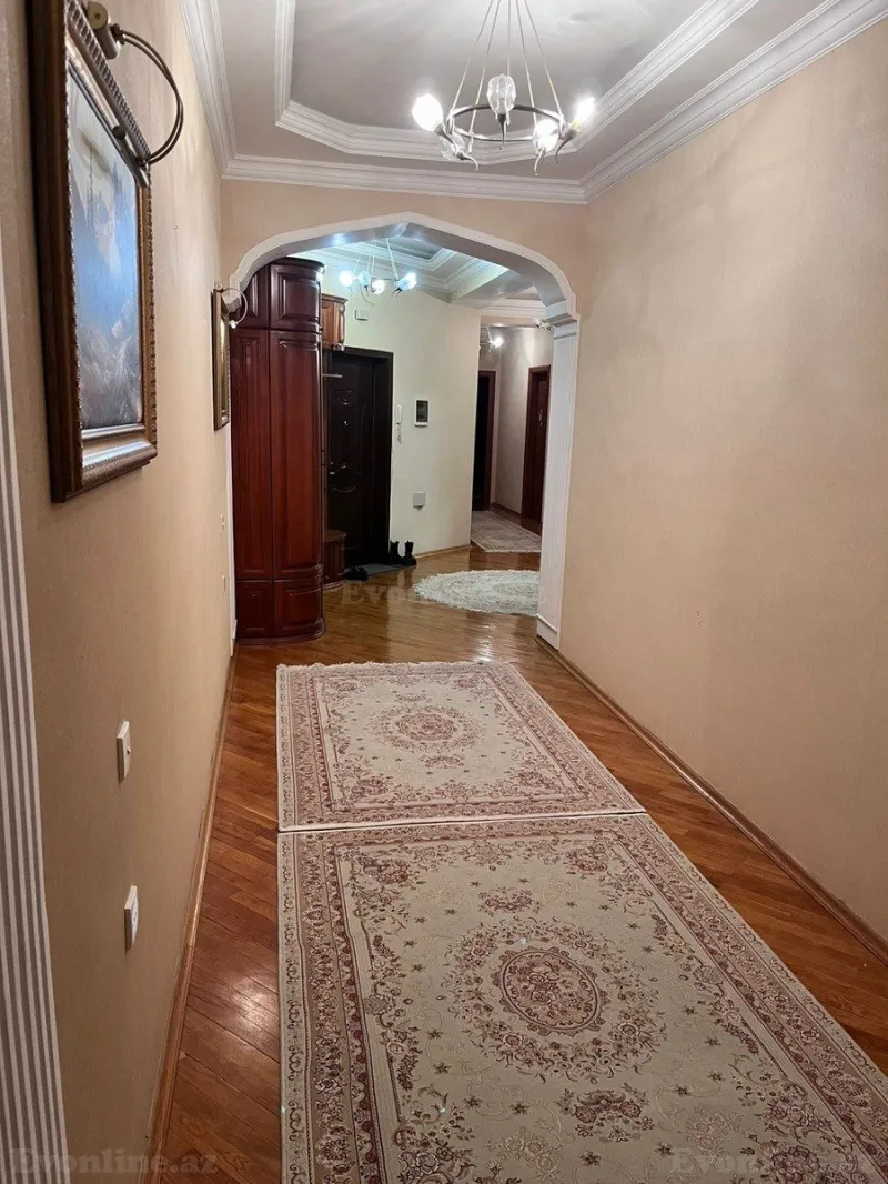 Satılır 4 otaqlı Mənzil Yeni tikili 191.4 m² Nərimanov r. - şəkil 13