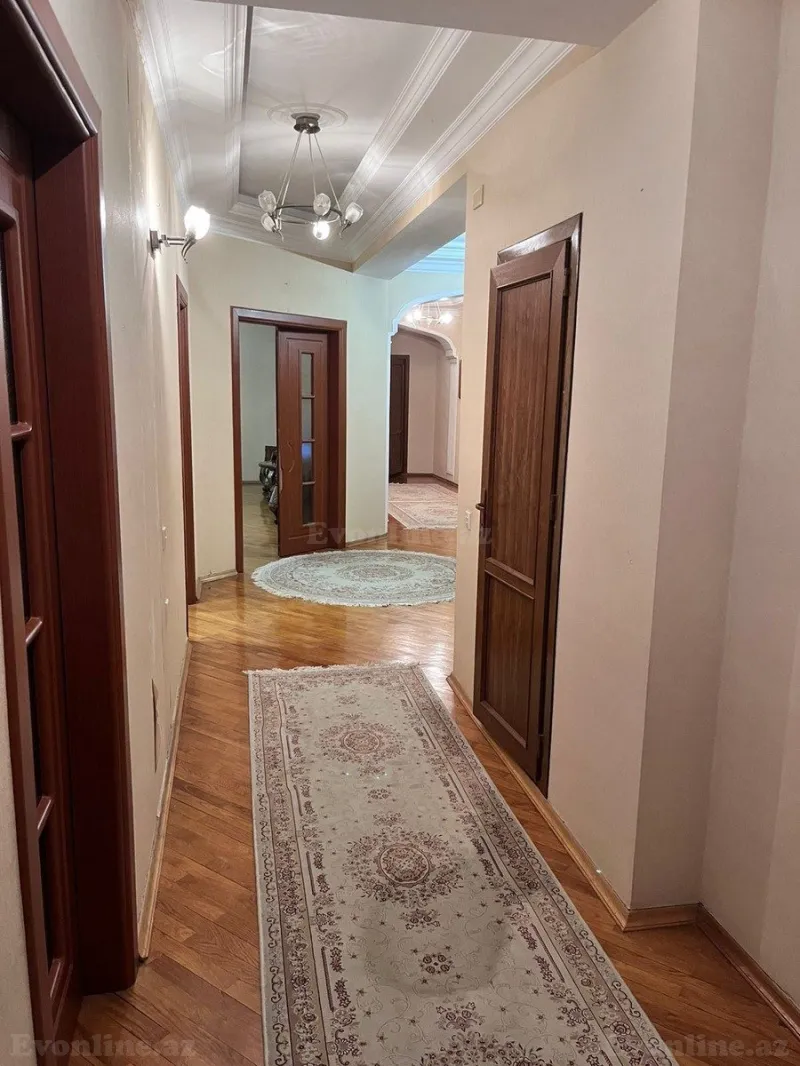 Satılır 4 otaqlı Mənzil Yeni tikili 191.4 m² Nərimanov r. - şəkil 14