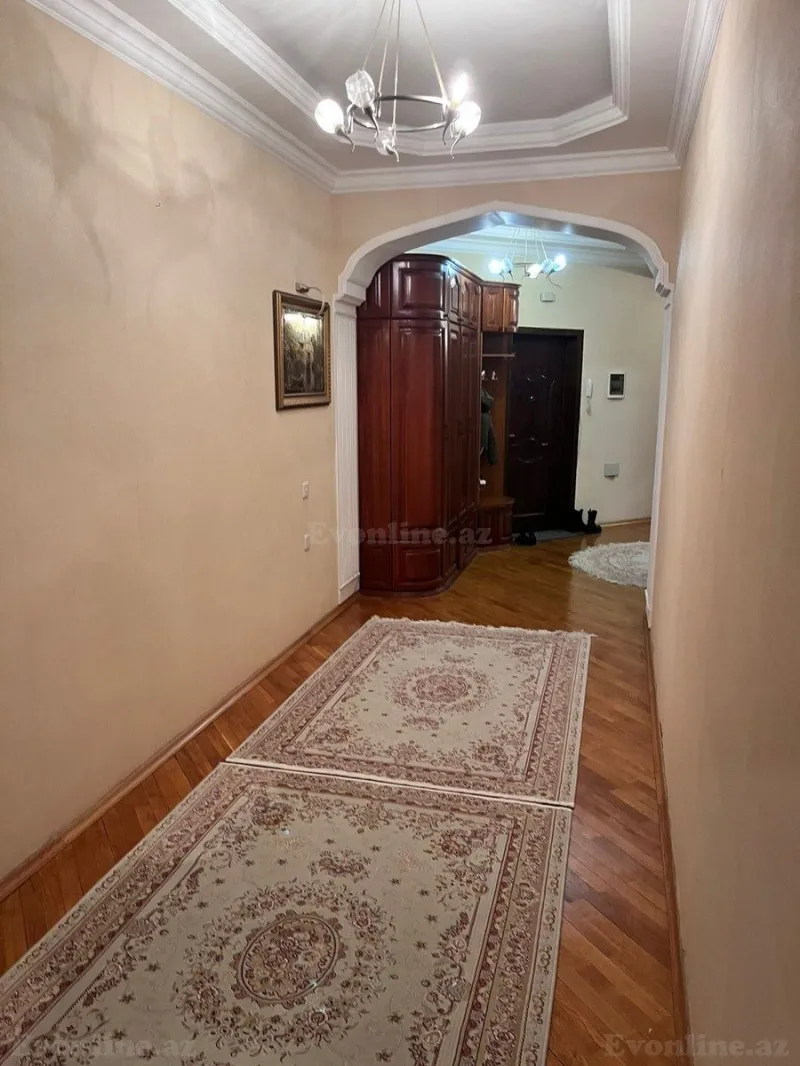 Satılır 4 otaqlı Mənzil Yeni tikili 191.4 m² Nərimanov r. - şəkil 18