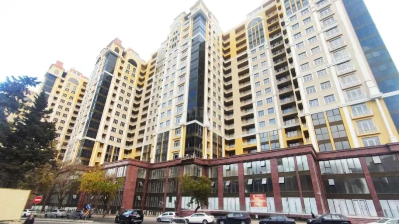 Satılır 3 otaqlı Mənzil Yeni tikili 76 m² 28 May m. - şəkil 3