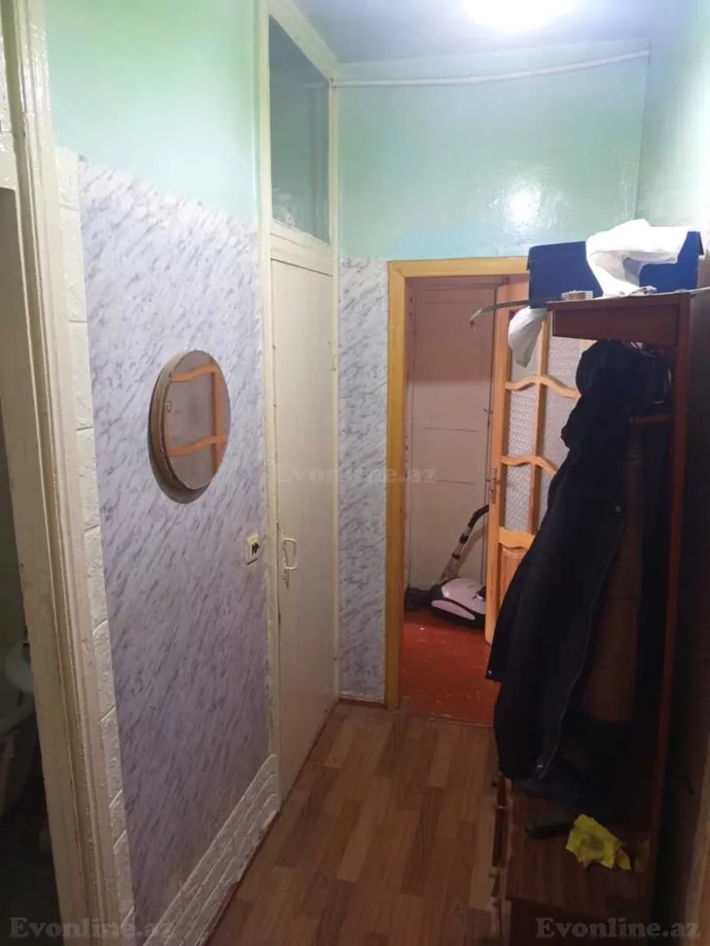 Satılır 2 otaqlı Mənzil Köhnə tikili 55 m² Memar Əcəmi m. - şəkil 3