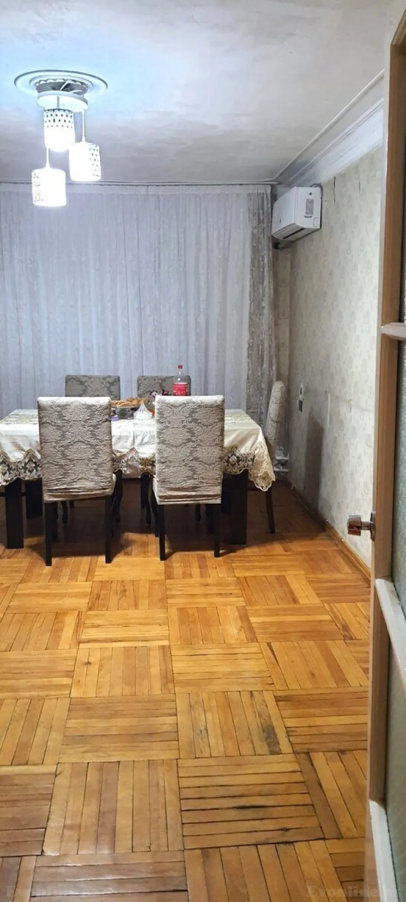 Satılır 2 otaqlı Mənzil Köhnə tikili 70 m² Gənclik m.