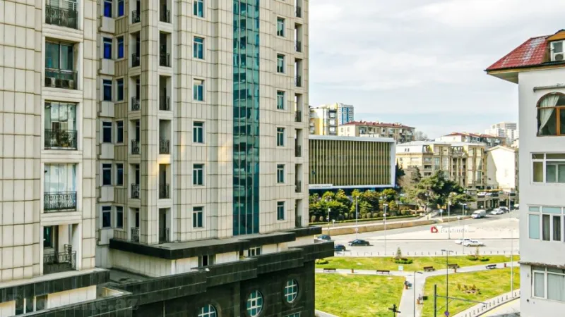 Satılır 3 otaqlı Mənzil Yeni tikili 120 m² Elmlər Akademiyası m. - şəkil 24