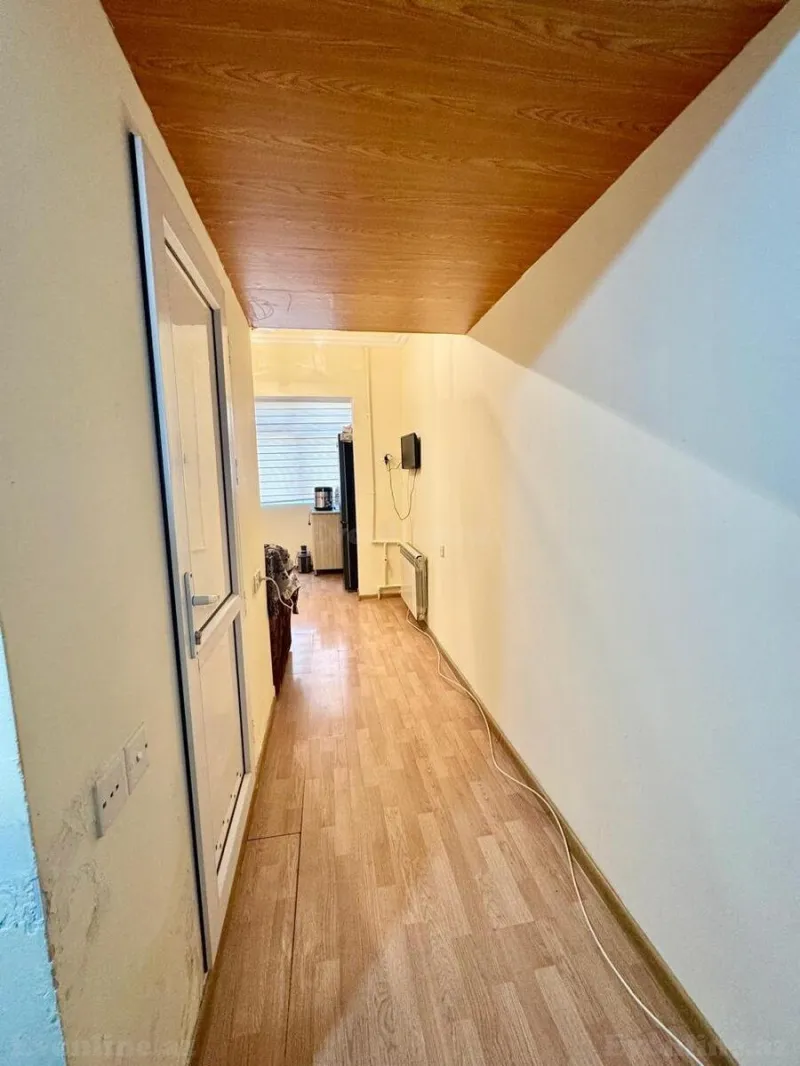 Satılır 2 otaqlı Mənzil Köhnə tikili 45 m² Yeni Yasamal - şəkil 4