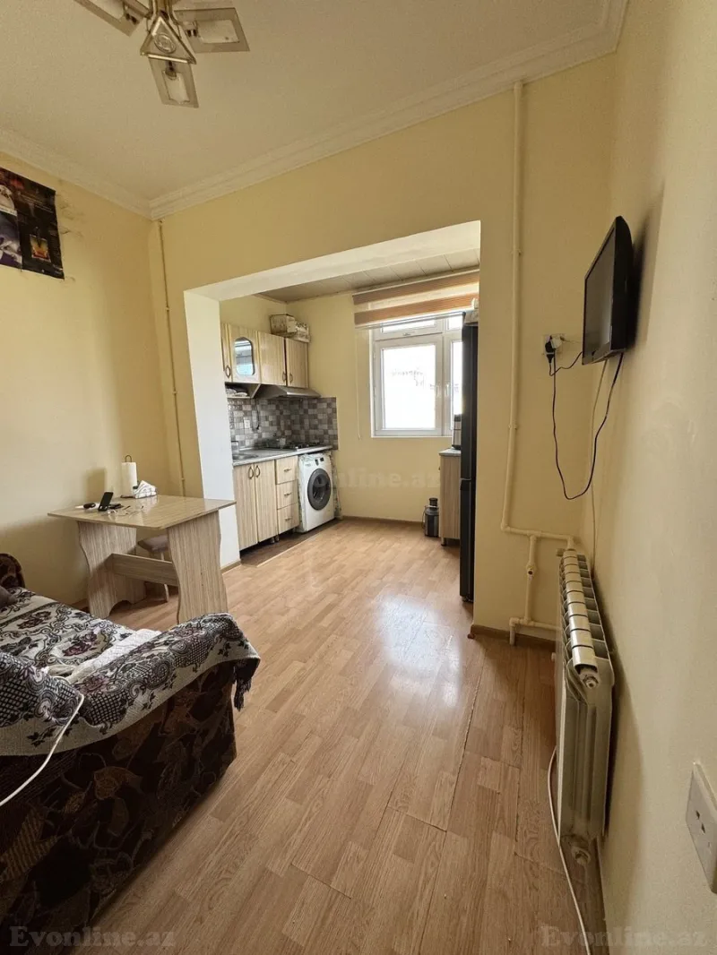 Satılır 2 otaqlı Mənzil Köhnə tikili 45 m² Yeni Yasamal - şəkil 12