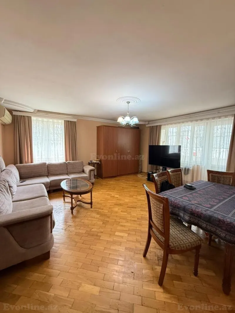 Satılır 3 otaqlı Mənzil Köhnə tikili 95 m² 8 Noyabr m. - şəkil 2