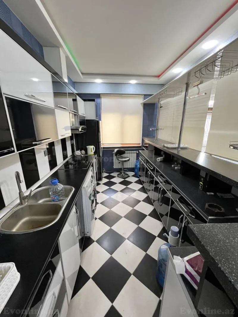 Kirayə verilir Ofis 85 m² Xətai m. - şəkil 6