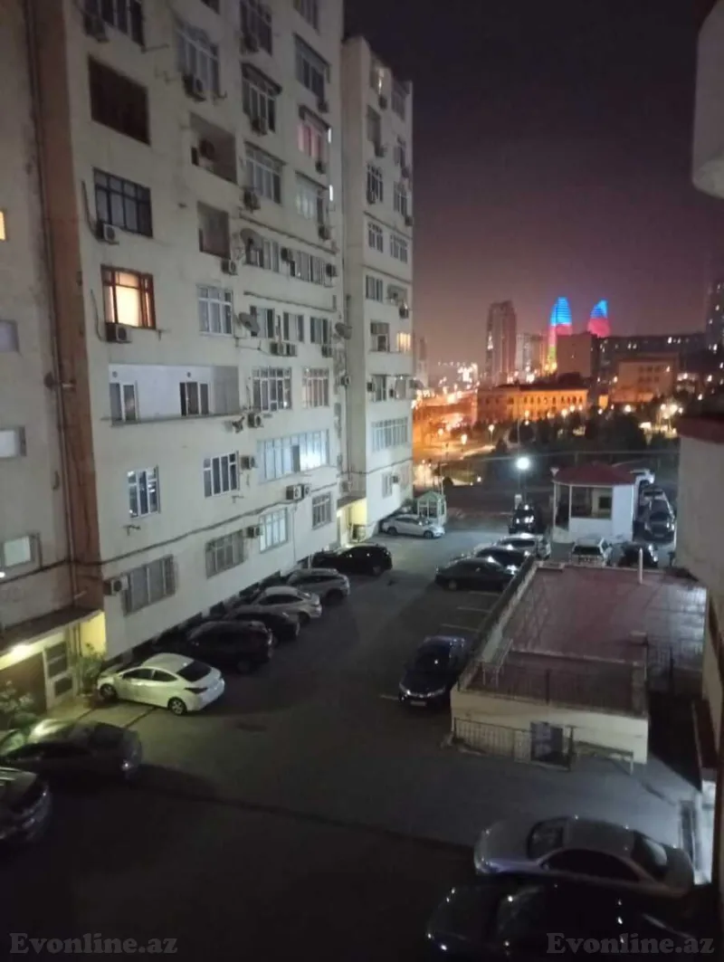 Satılır 2 otaqlı Mənzil Yeni tikili 70 m² Elmlər Akademiyası m. - şəkil 16