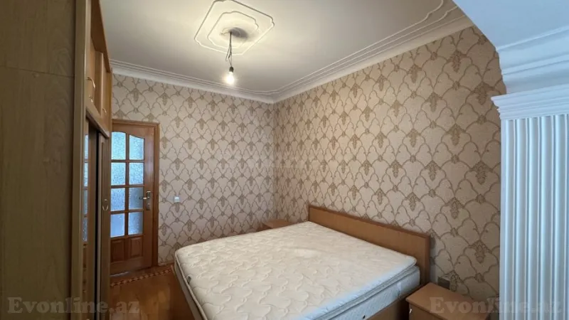 Satılır 4 otaqlı Mənzil Köhnə tikili 110 m² Xalqlar Dostluğu m. - şəkil 14