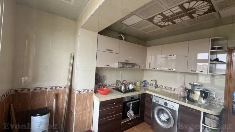 Satılır 4 otaqlı Mənzil Köhnə tikili 110 m² Xalqlar Dostluğu m. - şəkil 20