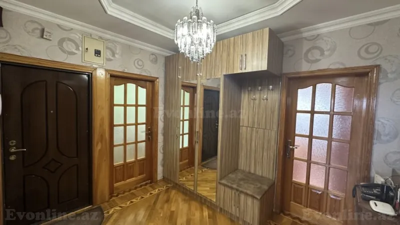 Satılır 4 otaqlı Mənzil Köhnə tikili 110 m² Xalqlar Dostluğu m. - şəkil 21