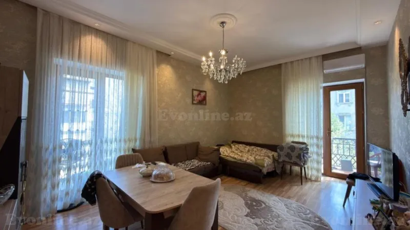 Satılır 2 otaqlı Mənzil Köhnə tikili 60 m² Elmlər Akademiyası m.