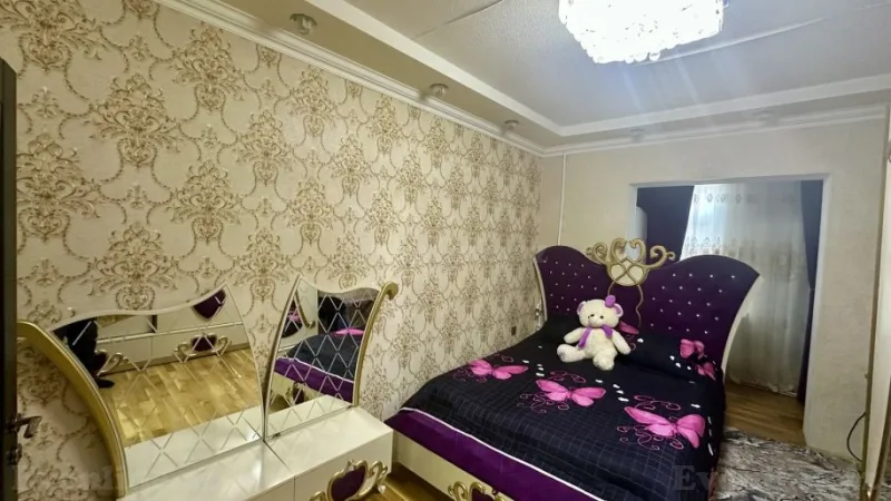 Satılır 2 otaqlı Mənzil Köhnə tikili 65 m² Xalqlar Dostluğu m. - şəkil 4