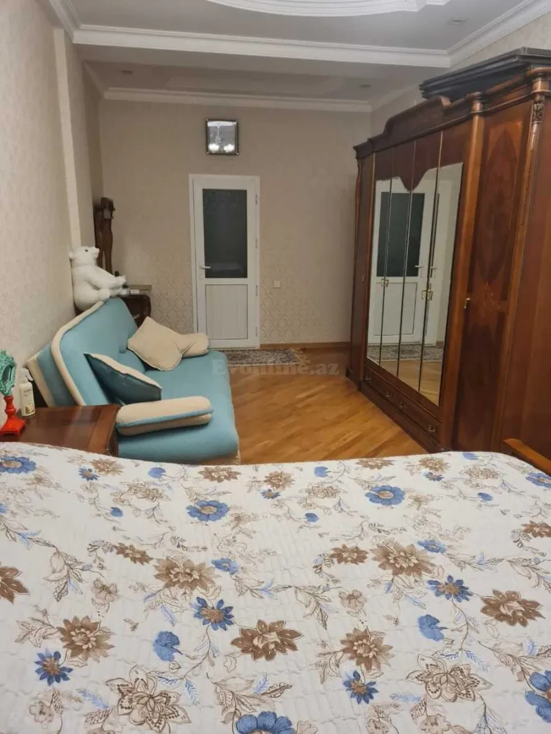 Kirayə verilir 3 otaqlı Mənzil Yeni tikili 136 m² Nizami m. - şəkil 3