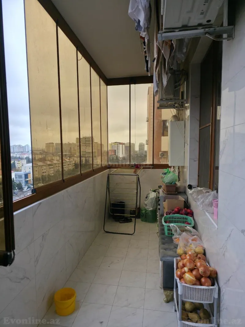 Satılır 3 otaqlı Mənzil Yeni tikili 135 m² Qara Qarayev m. - şəkil 6