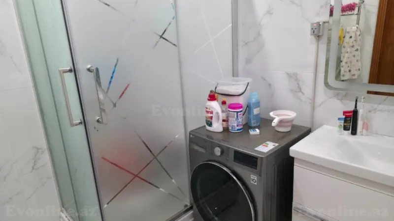 Satılır 3 otaqlı Mənzil Yeni tikili 135 m² Qara Qarayev m. - şəkil 7