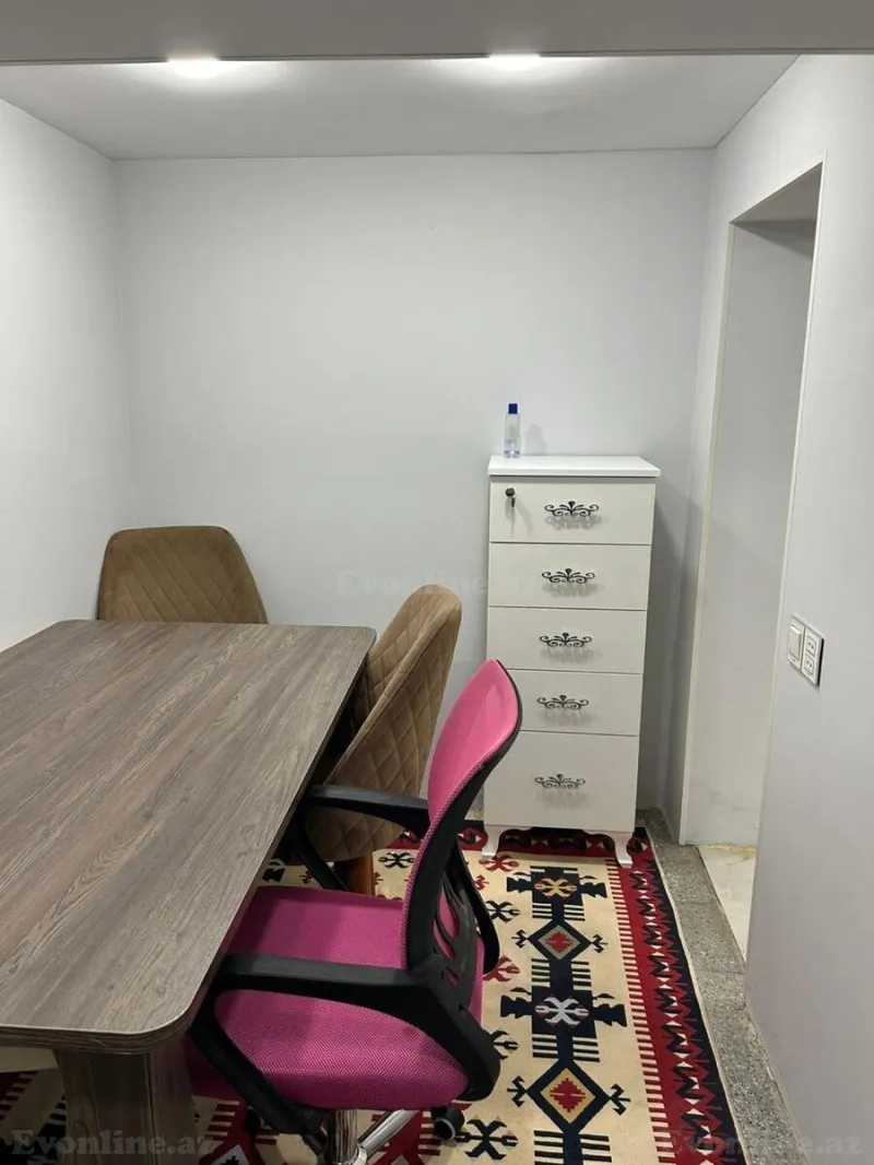 Kirayə verilir Ofis 25 m² Memar Əcəmi m. - şəkil 2