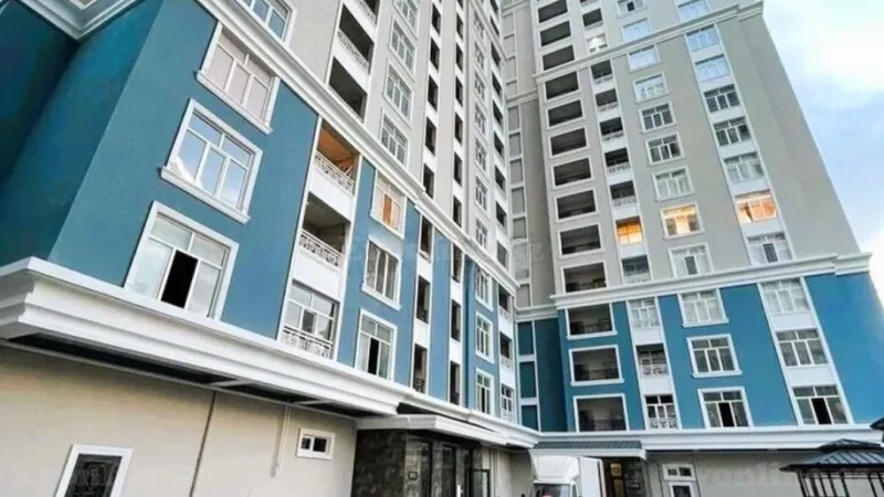 Satılır 5 otaqlı Mənzil Yeni tikili 272 m² Nərimanov r. - şəkil 2