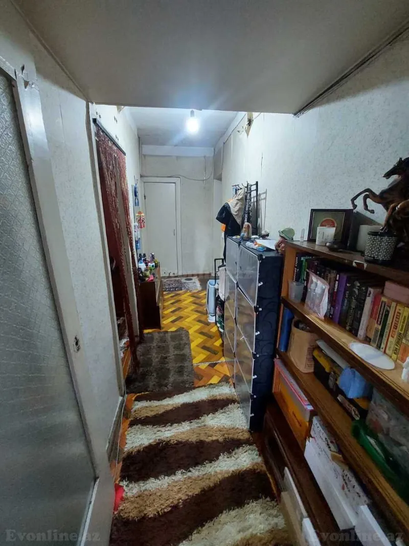 Satılır 2 otaqlı Mənzil Köhnə tikili 65 m² 28 May m. - şəkil 2