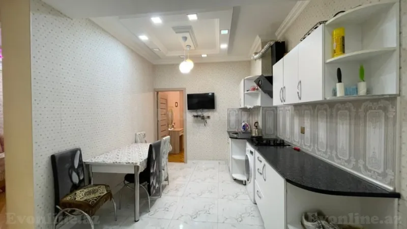 Kirayə verilir 2 otaqlı Mənzil Yeni tikili 65 m² Xətai m.