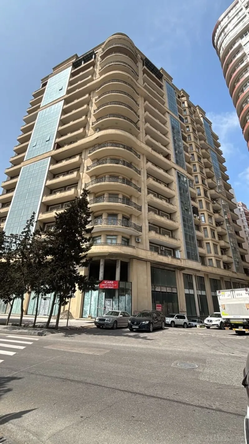 Satılır 3 otaqlı Mənzil Yeni tikili 141 m² Badamdar - şəkil 2