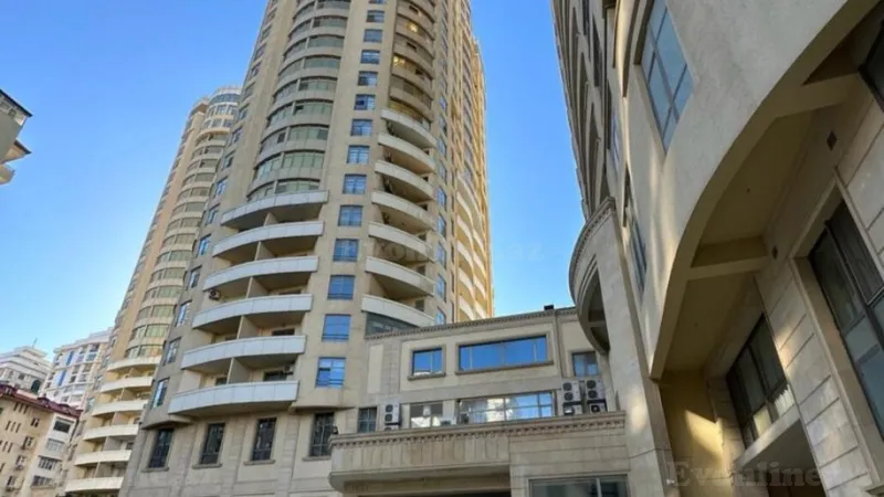 Satılır 3 otaqlı Mənzil Yeni tikili 174 m² Nizami m. - şəkil 2