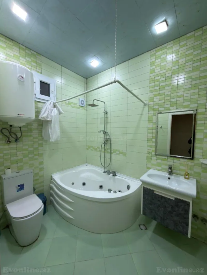 Satılır 3 otaqlı Mənzil Köhnə tikili 110 m² Sahil m. - şəkil 15