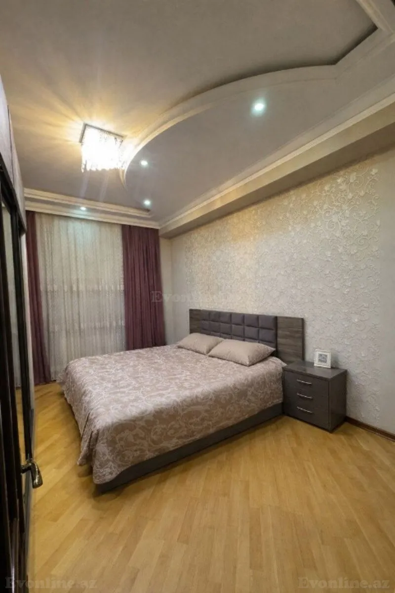 Satılır 2 otaqlı Mənzil Yeni tikili 100 m² Səbail r. - şəkil 4