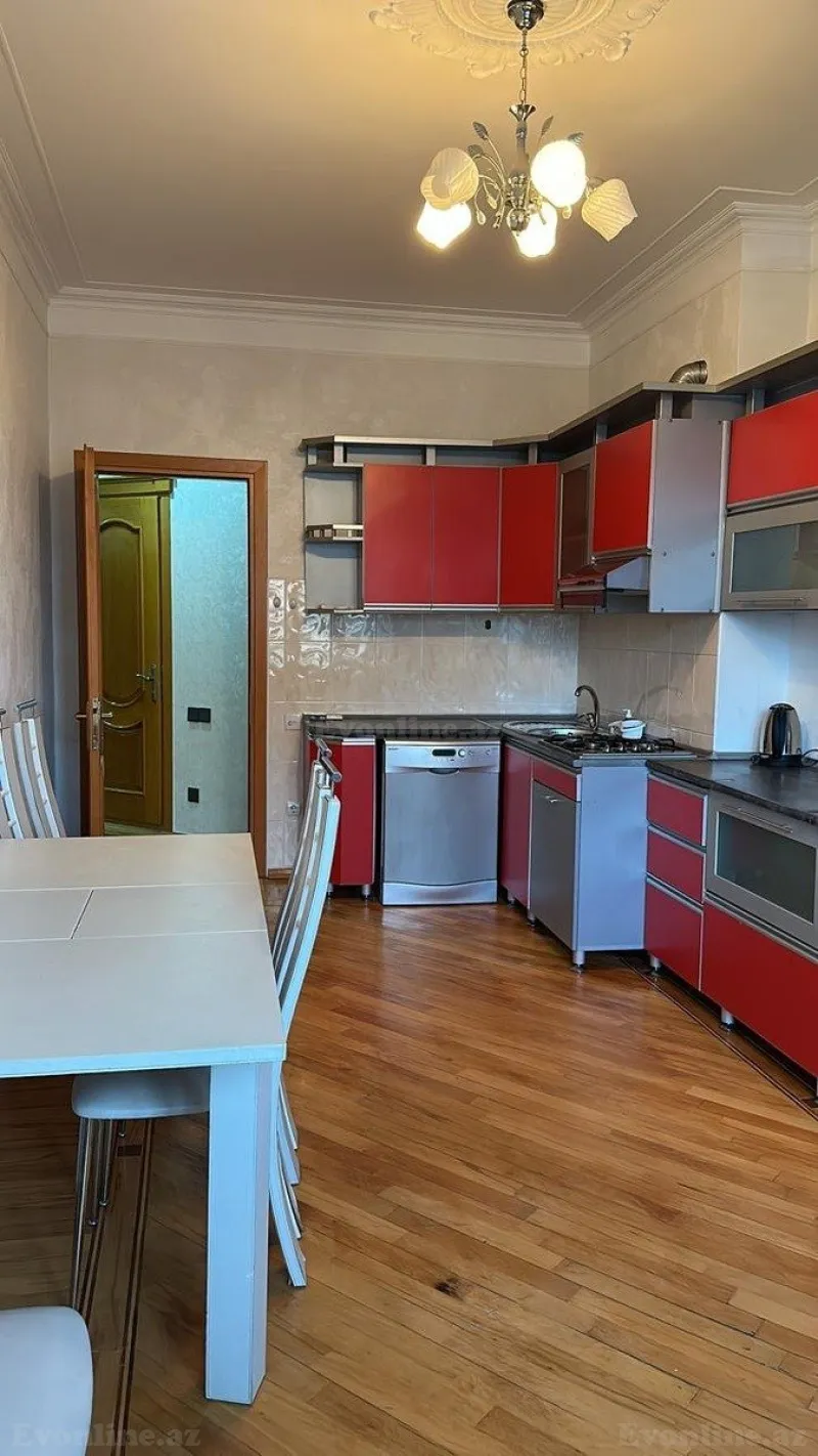 Kirayə verilir 3 otaqlı Mənzil Yeni tikili 130 m² Nəriman Nərimanov m. - şəkil 9