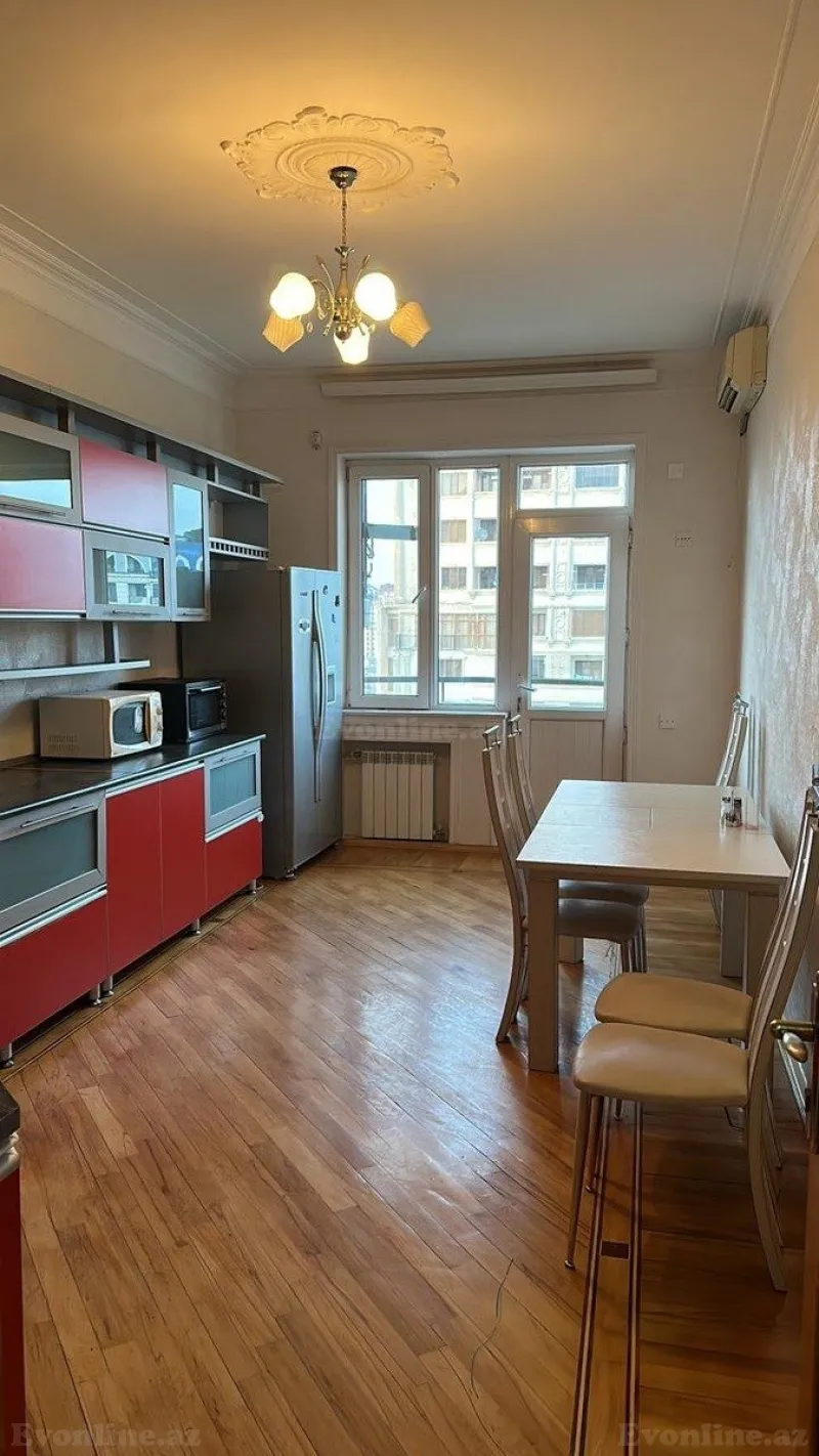 Kirayə verilir 3 otaqlı Mənzil Yeni tikili 130 m² Nəriman Nərimanov m. - şəkil 10