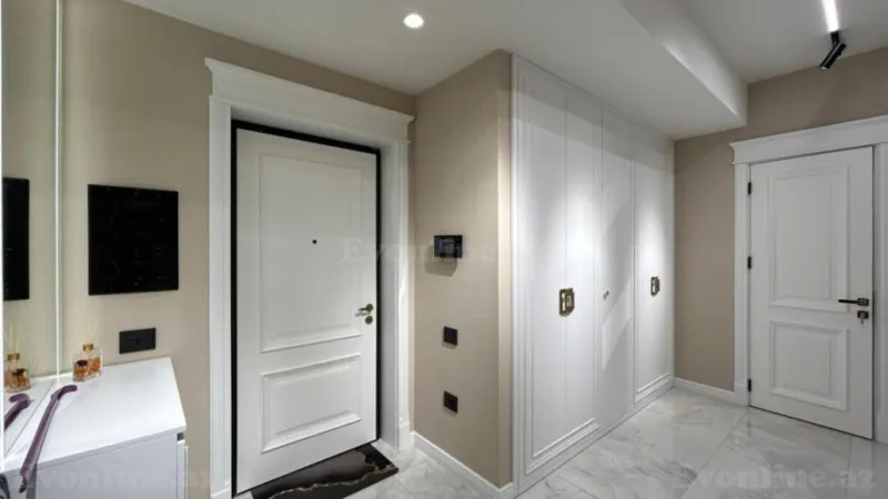 Satılır 3 otaqlı Mənzil Yeni tikili 95 m² Elmlər Akademiyası m. - şəkil 13