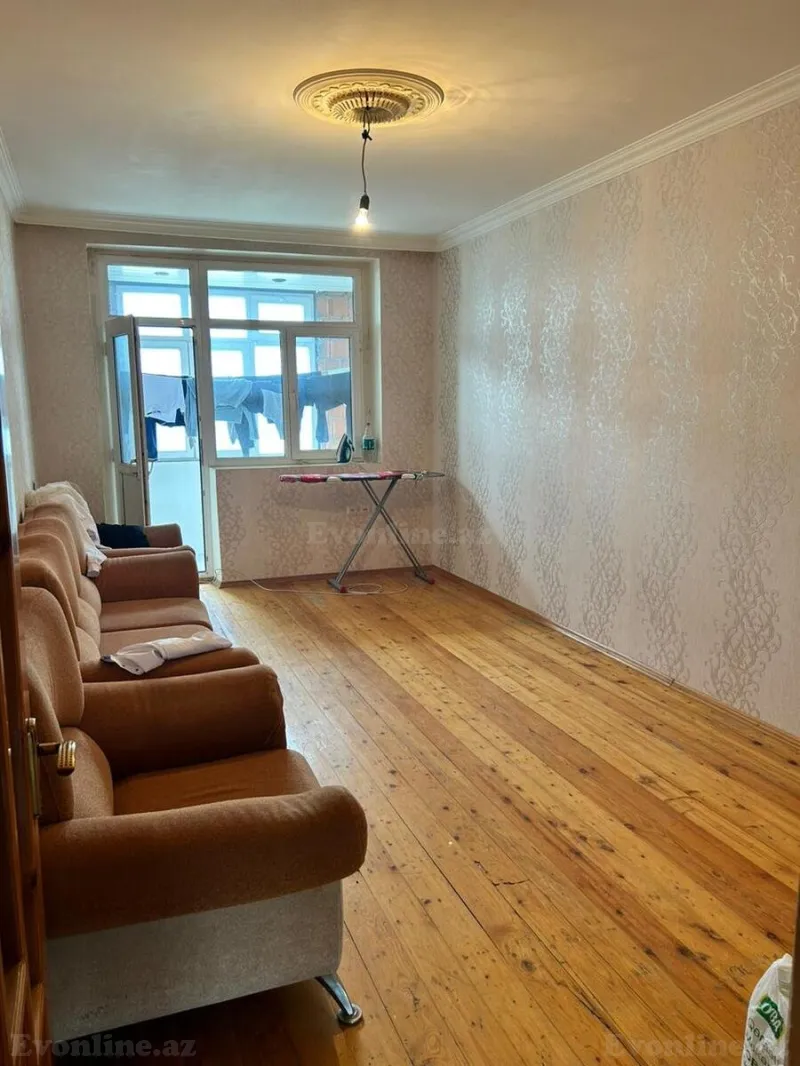 Satılır 2 otaqlı Mənzil Köhnə tikili 68 m² Abşeron r.