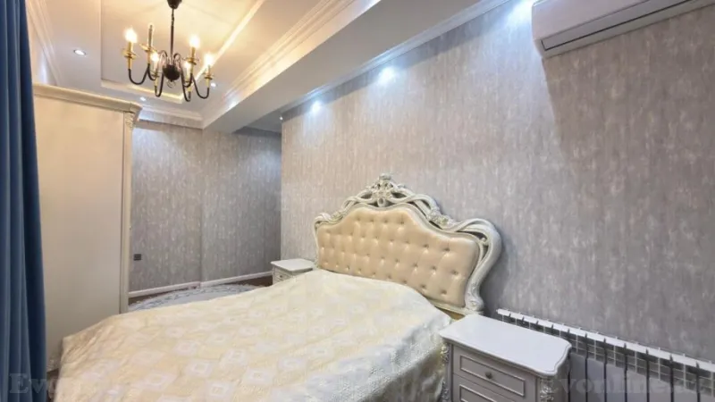 Satılır 3 otaqlı Mənzil Yeni tikili 120 m² Gənclik m. - şəkil 13