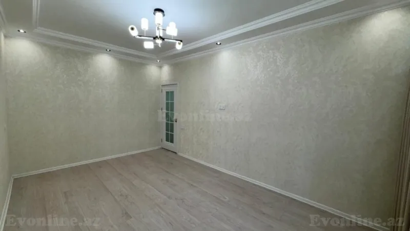 Satılır 2 otaqlı Mənzil Köhnə tikili 55 m² 7-ci mikrorayon - şəkil 2