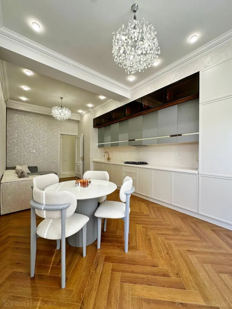 Satılır 3 otaqlı Mənzil Yeni tikili 130 m² Nəriman Nərimanov m. - şəkil 3