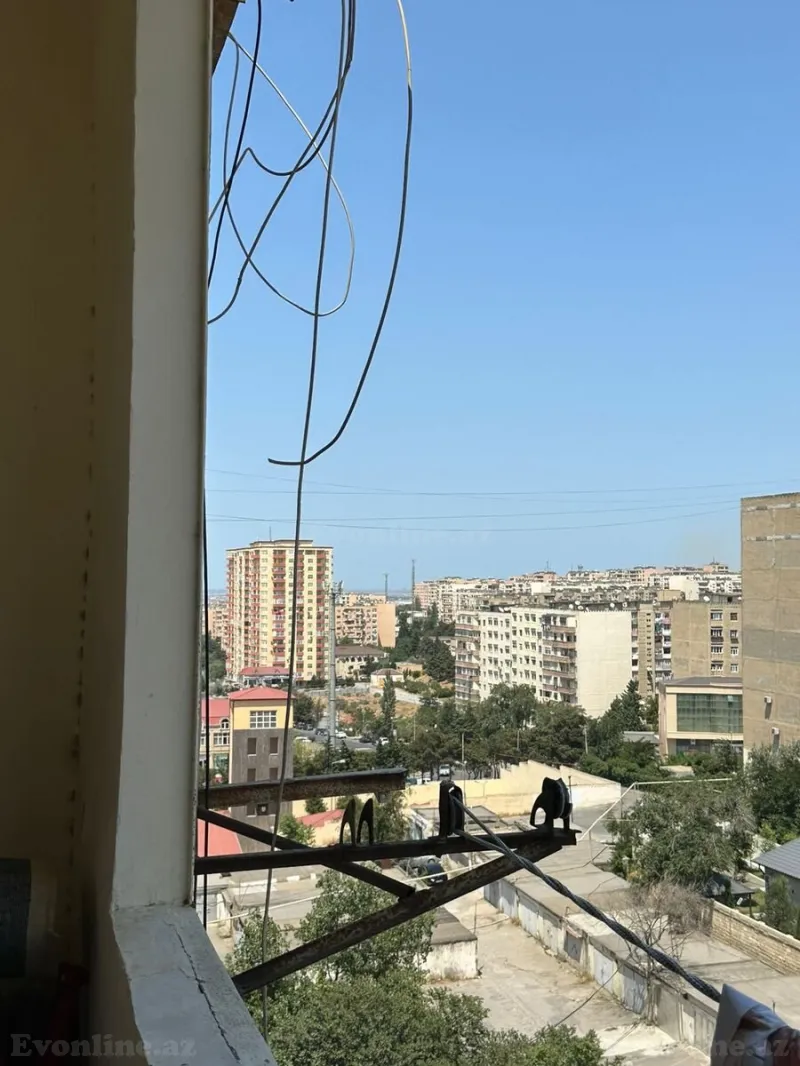 Satılır 3 otaqlı Mənzil Köhnə tikili 80 m² Massiv D - şəkil 6