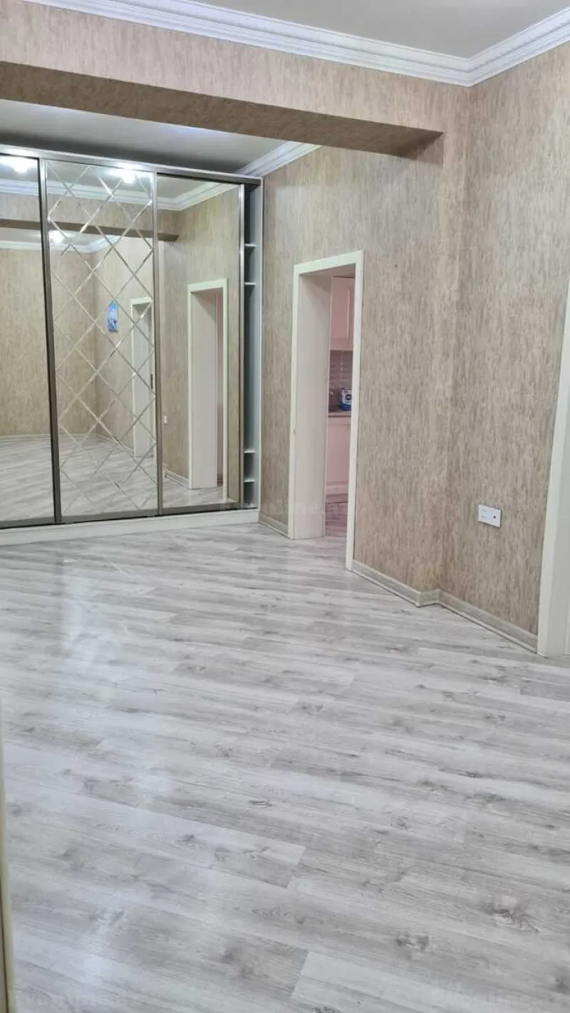 Kirayə verilir 3 otaqlı Mənzil Yeni tikili 150 m² 8-ci mikrorayon - şəkil 8