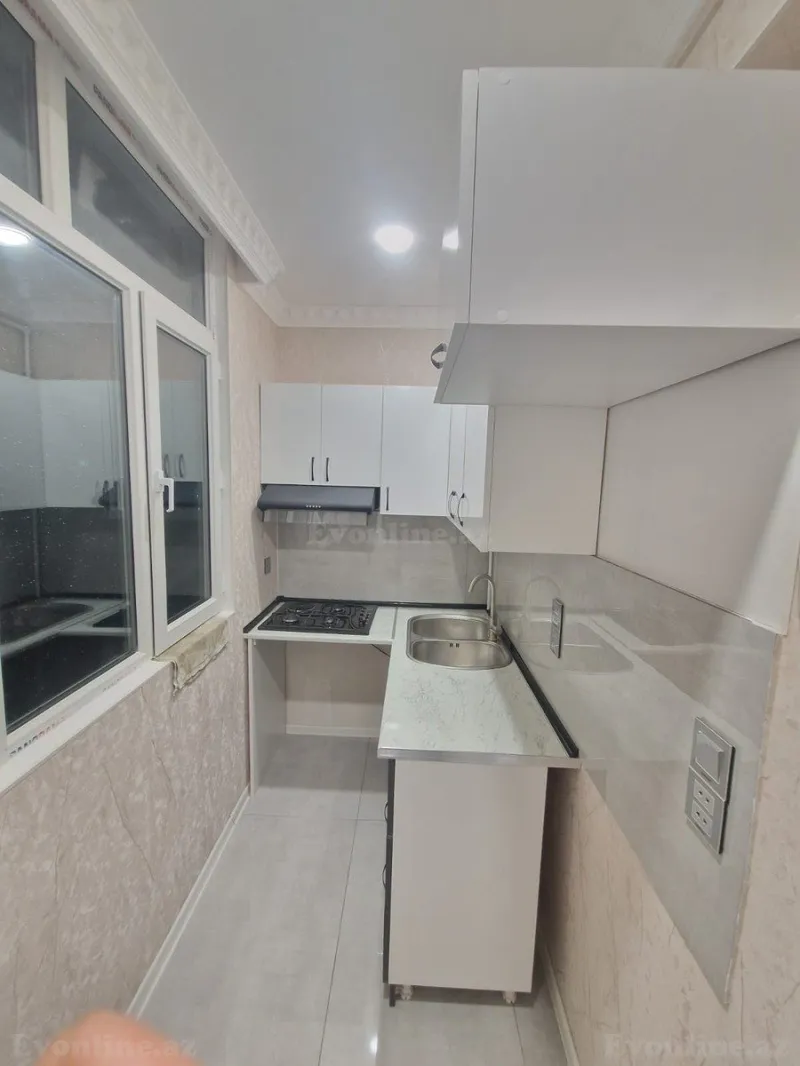 Satılır 2 otaqlı Mənzil Köhnə tikili 55 m² 5-ci mikrorayon - şəkil 4