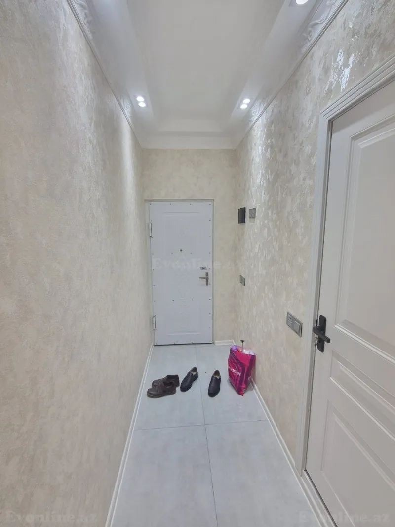 Satılır 2 otaqlı Mənzil Köhnə tikili 55 m² 5-ci mikrorayon - şəkil 11