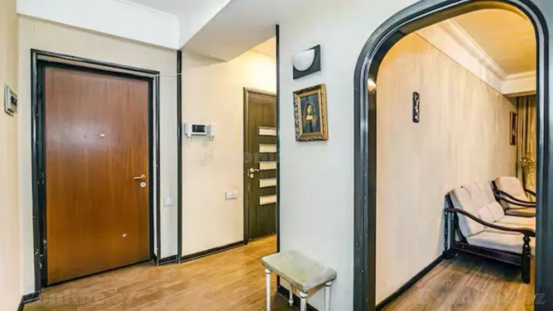 Kirayə verilir 3 otaqlı Mənzil Köhnə tikili 100 m² İçərişəhər m. - şəkil 3