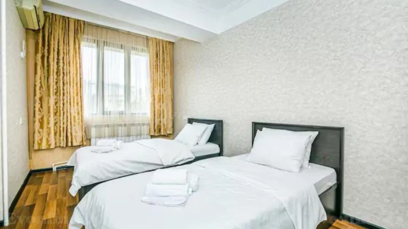 Kirayə verilir 3 otaqlı Mənzil Köhnə tikili 100 m² İçərişəhər m. - şəkil 14